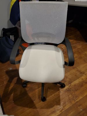 Personalize o seu espaço de trabalho com a cadeira de computador de malha cinza da ALINUNU Opções ODM e OEM
