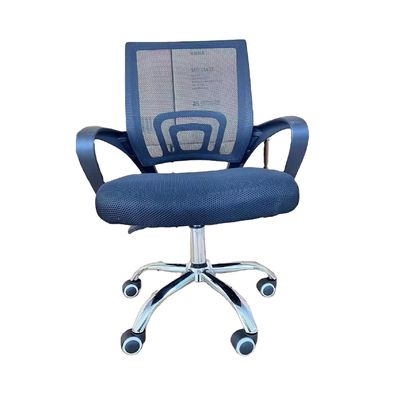 Cadeira de escritório giratória ergonômica moderna de base prateada para melhorar a eficiência do trabalho