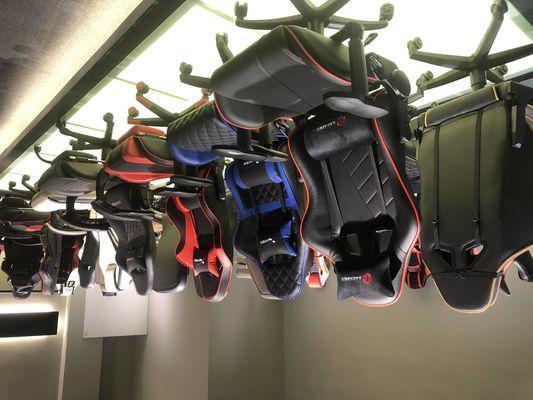 Cadeira de jogos ALINUNU RGB de estilo moderno com função giratória 360 e recurso de massagem
